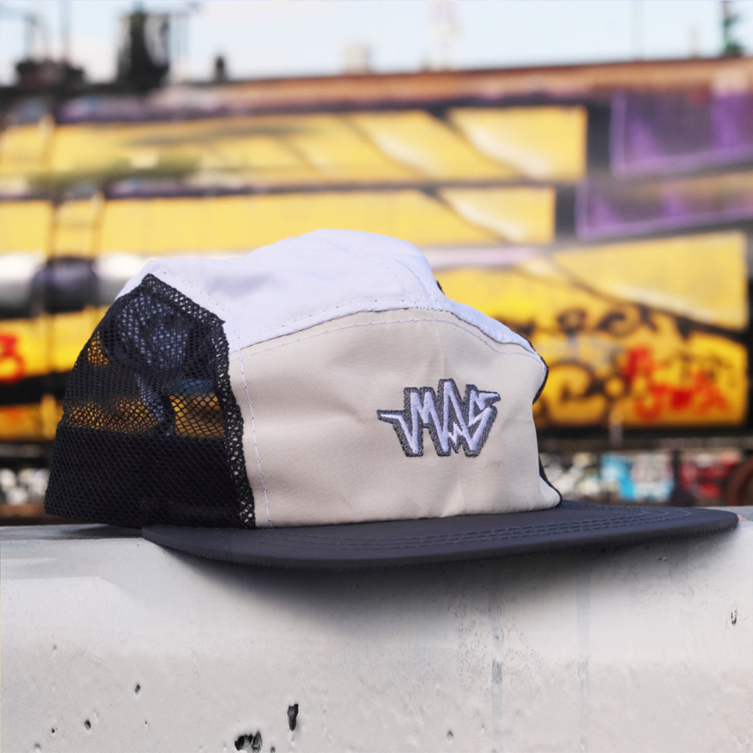 SK8LIFE CAP / BLACK & WHITE